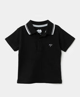 Polo Detalle Cuello Negro